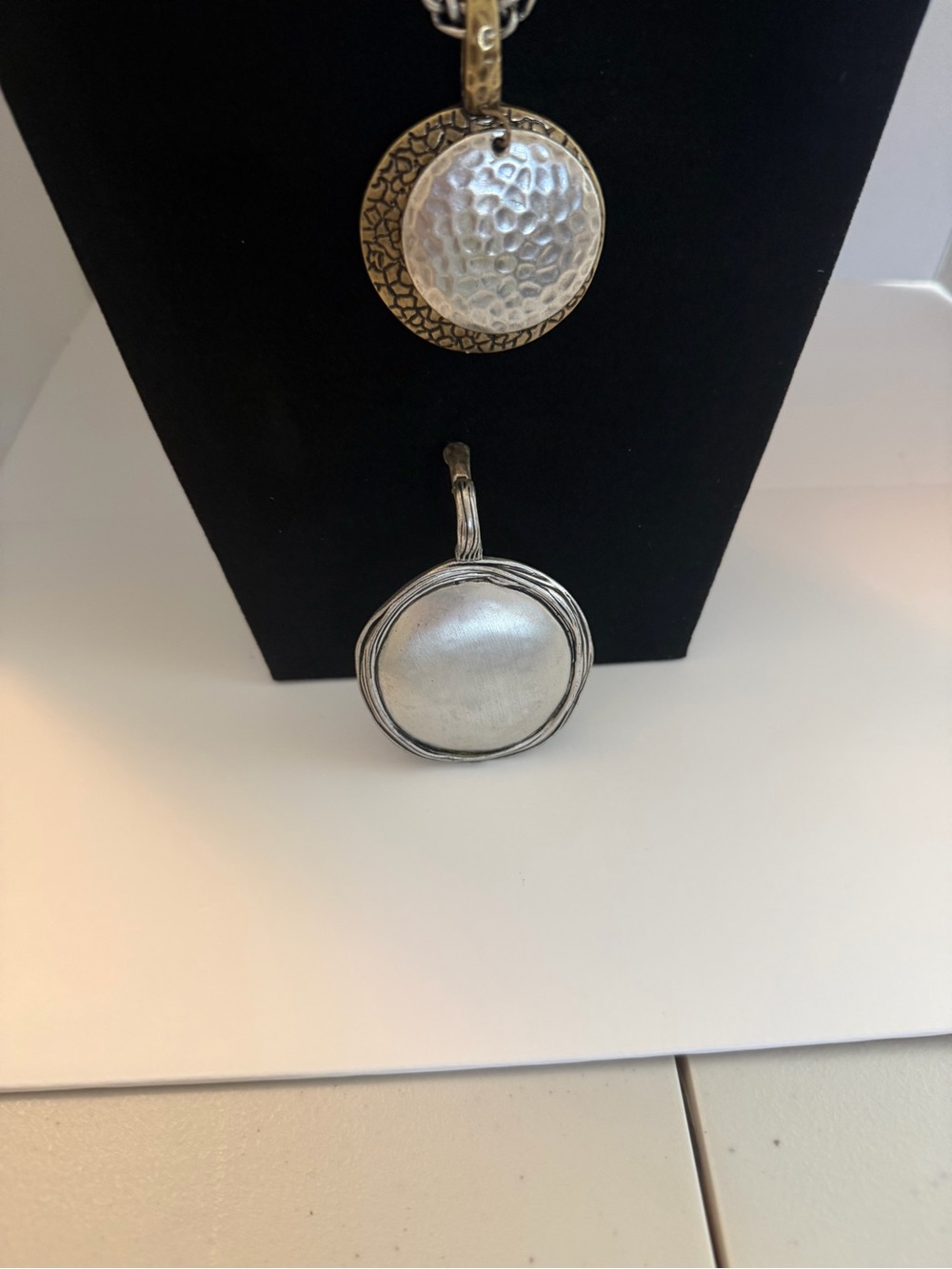 2 different pendants Premier Designs Silver-Tone Double Circle Pendant Necklace